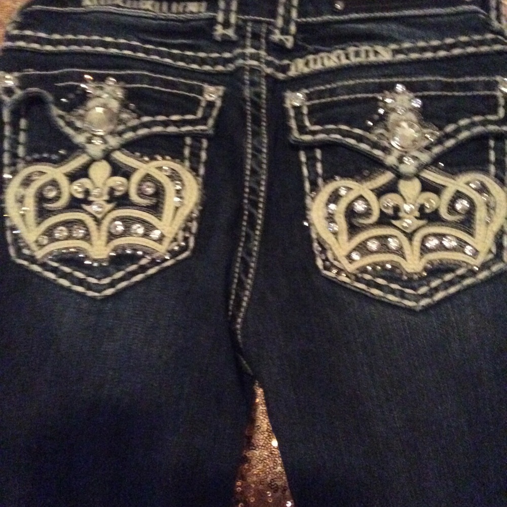 Jeans - Picture 3 of 3